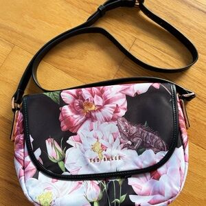 Ted Baker Junaa Iguazu Nylon Messenger Bag Satchel Crossbody Pockets